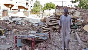 Homes and shops in Burri in Khartoum destroyed by bombing, October 6 2023 (Photo Saeed Abdelmajeed)